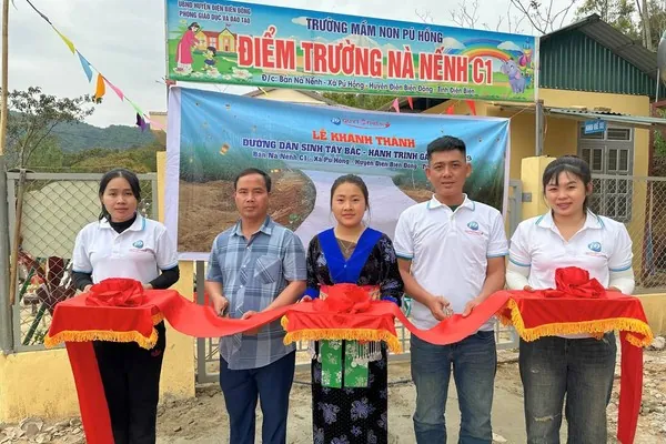 Tương tác chat trực tiếp 123b